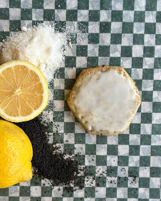 Lemon Poppyseed Cookie